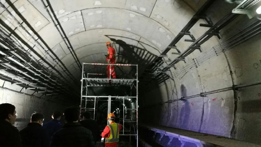 白云地铁线路病害整治及养护维修